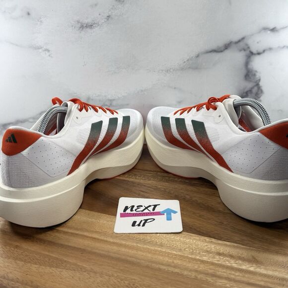 Athletic_Shoes